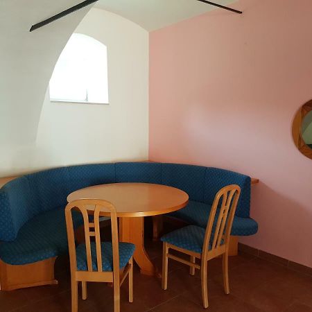 Artemis Farm Apartments باد بلوماو المظهر الخارجي الصورة